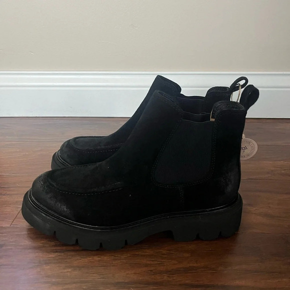 Sofft Samira Black Suede Booties-NWT Size 7.5-Chelsea style - Picture 5 of 14